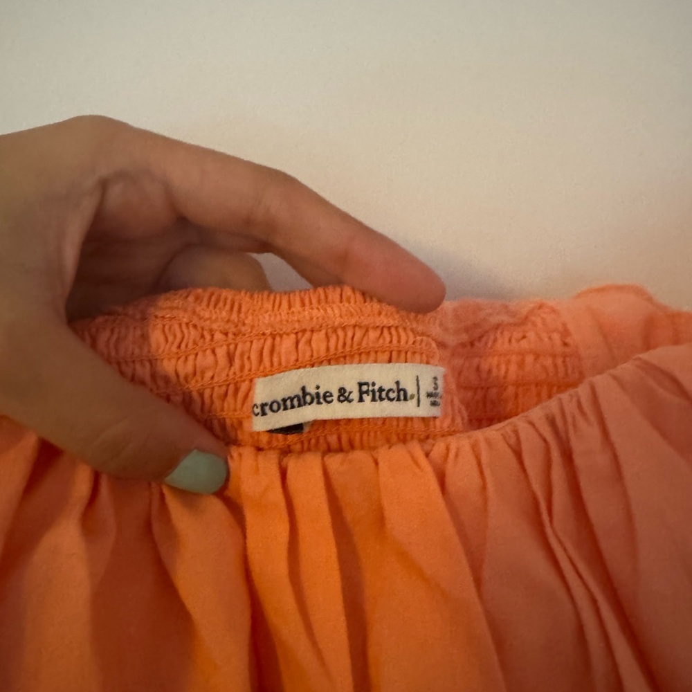 Abercrombie & Fitch Orange Off-Shoulder Blouse - Picture 3 of 3